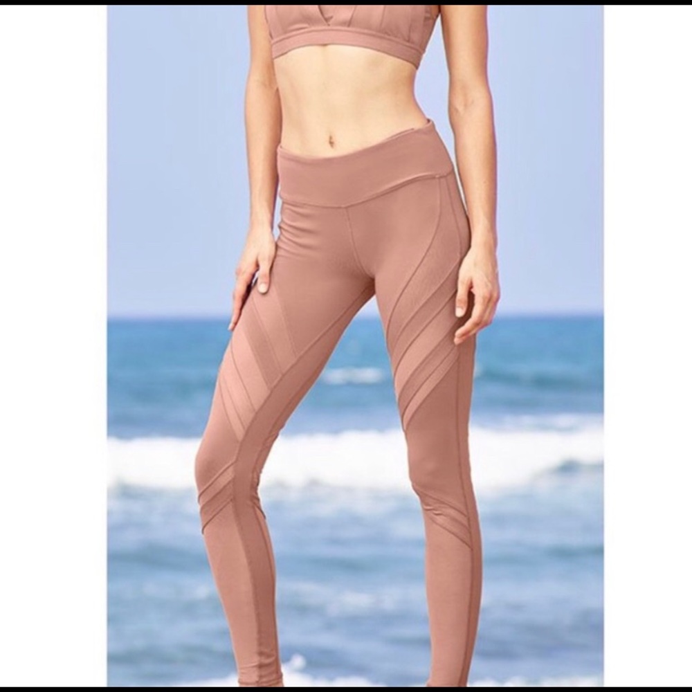 ALO EPIC legging smokey quartz vintage rose color